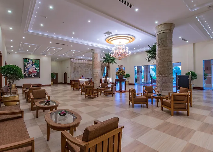Sokha Palace 4*