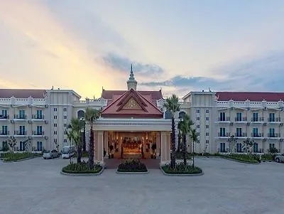 Sokha Palace
